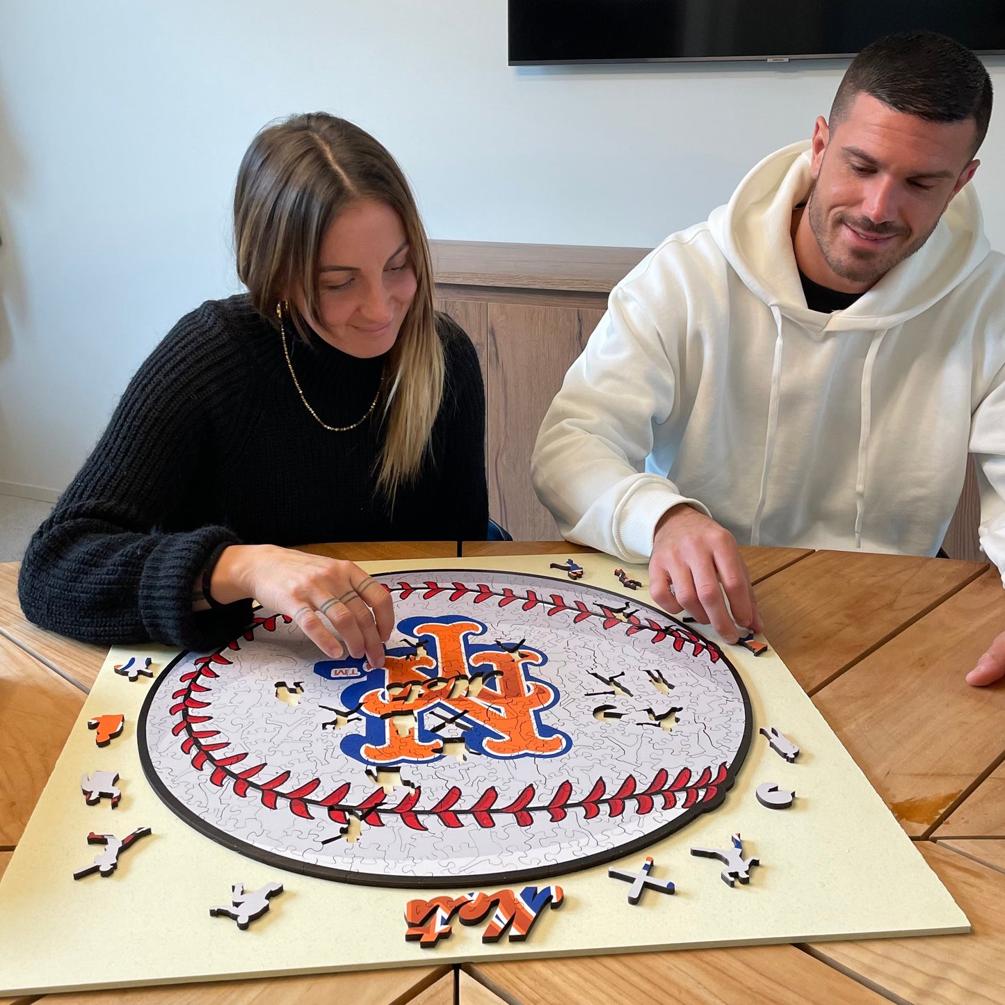 2 PACK New York Mets™ Baseball + Primary Logo