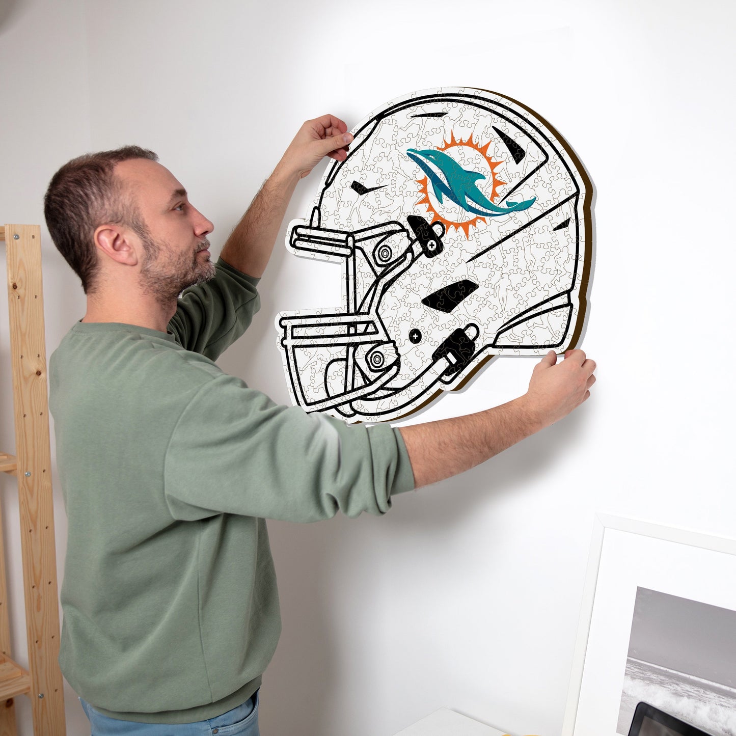 Miami Dolphins™ Helmet - Wooden Puzzle