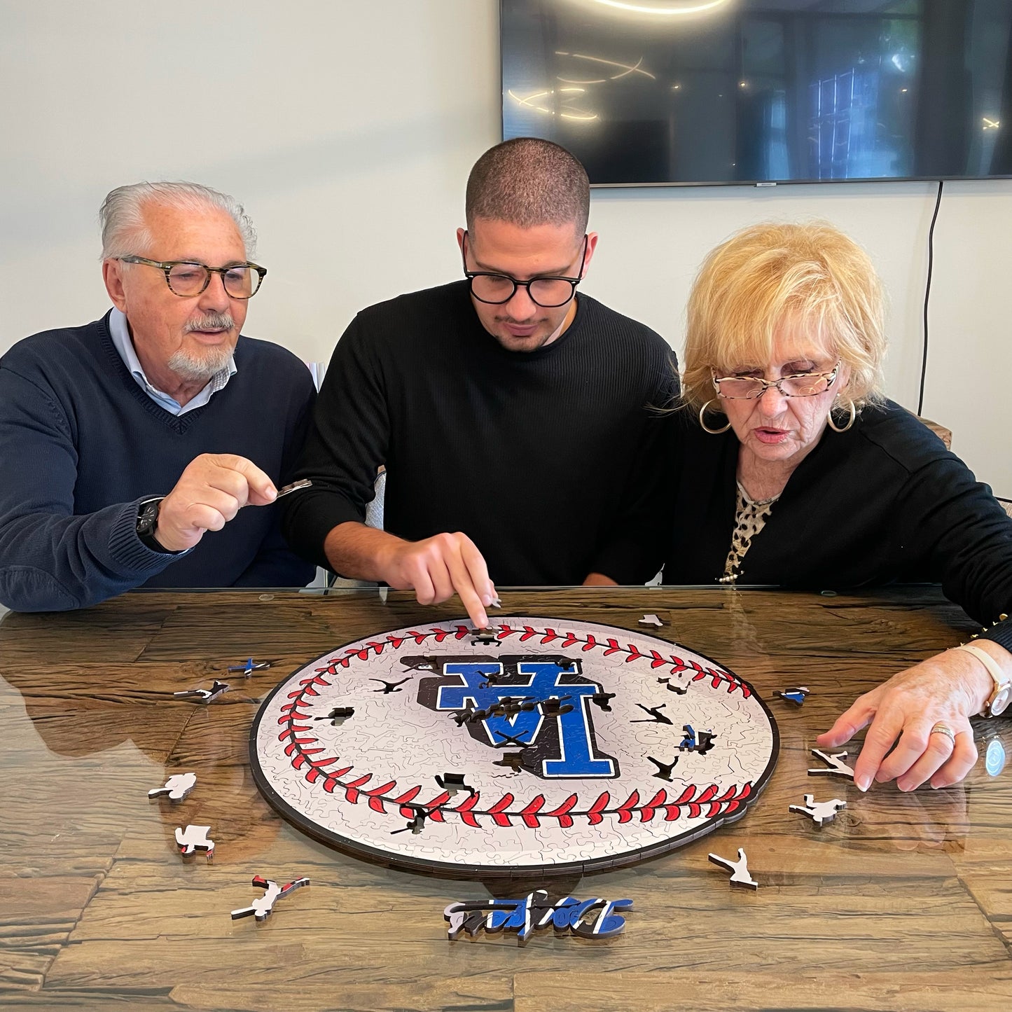 Los Angeles Dodgers™ - Wooden Puzzle