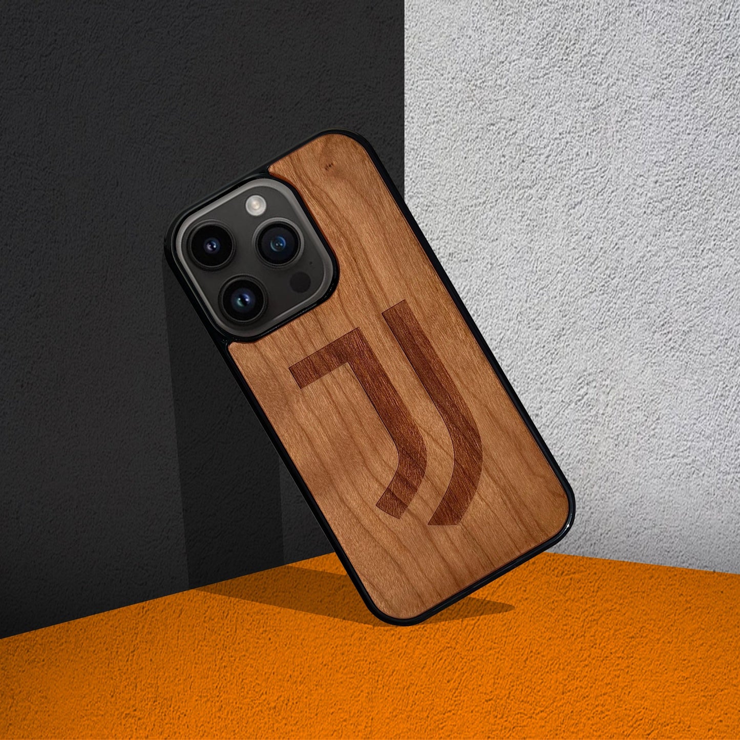 Juventus FC® - Wooden Phone Case (MagSafe Compatible)