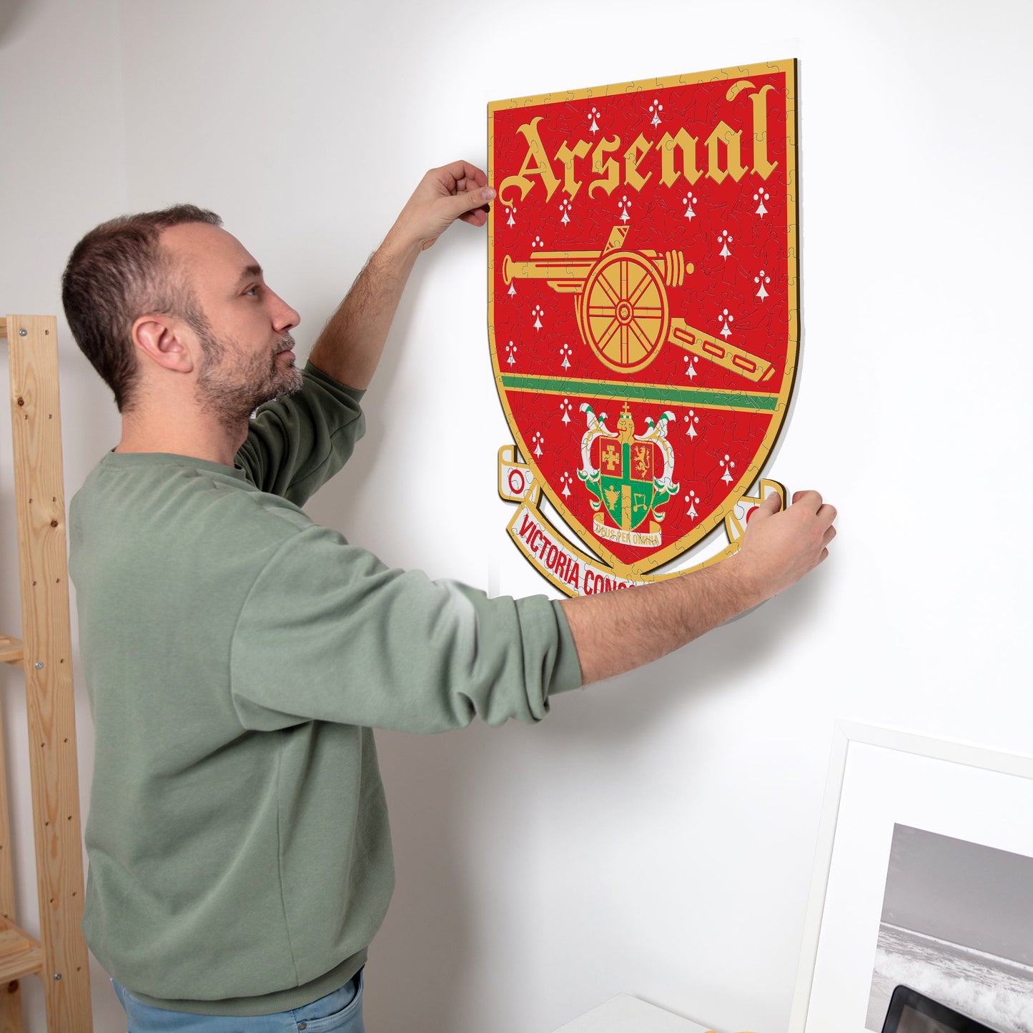 Arsenal FC® Retro Logo - Wooden Puzzle