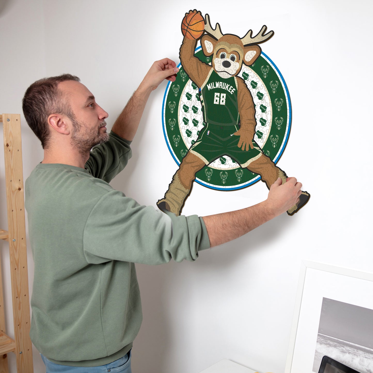 Milwaukee Bucks™ Mascot - Wooden Puzzle