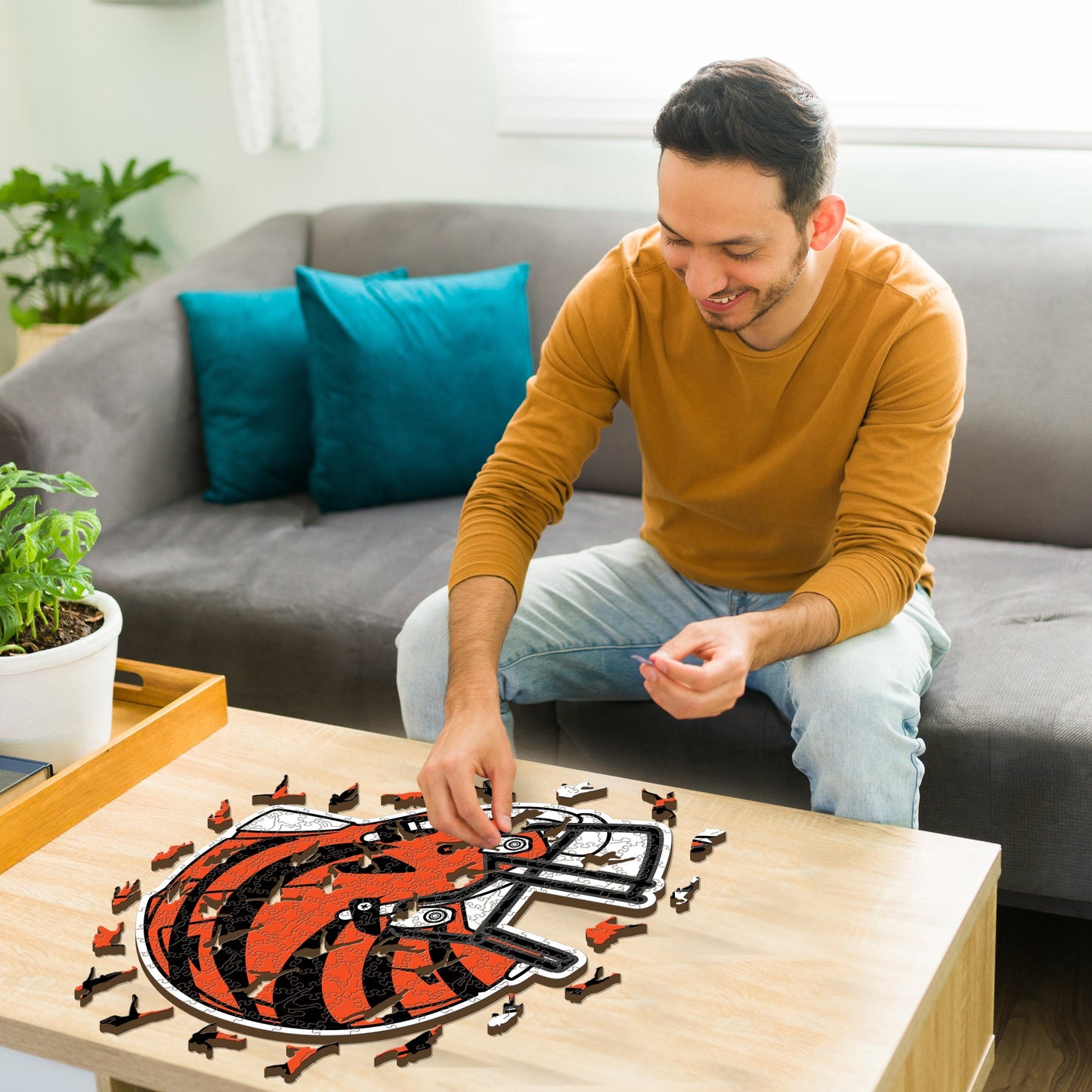 2 PACK Cincinnati Bengals™ Football + Helmet