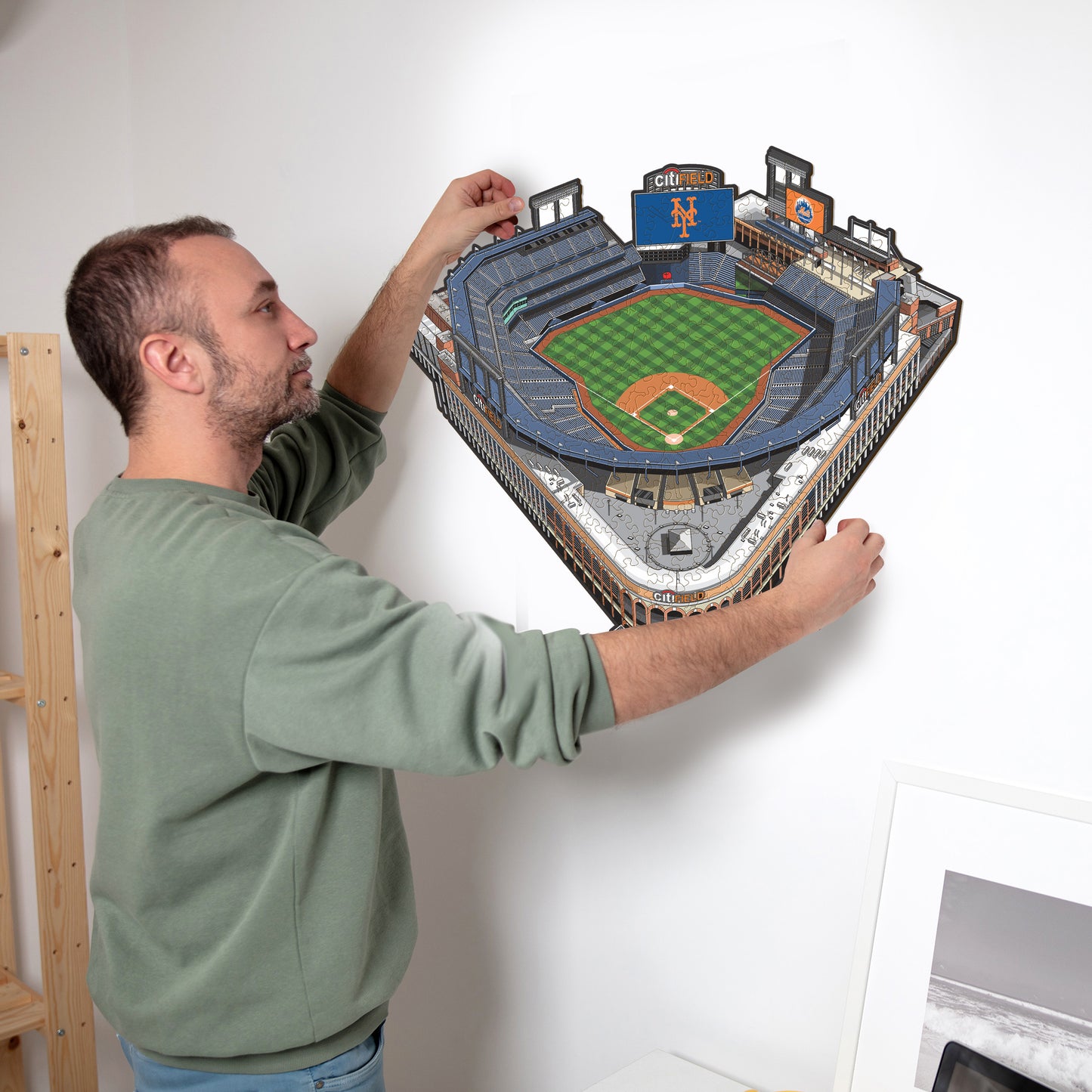 New York Mets™ Citi Field Stadium - Wooden Puzzle