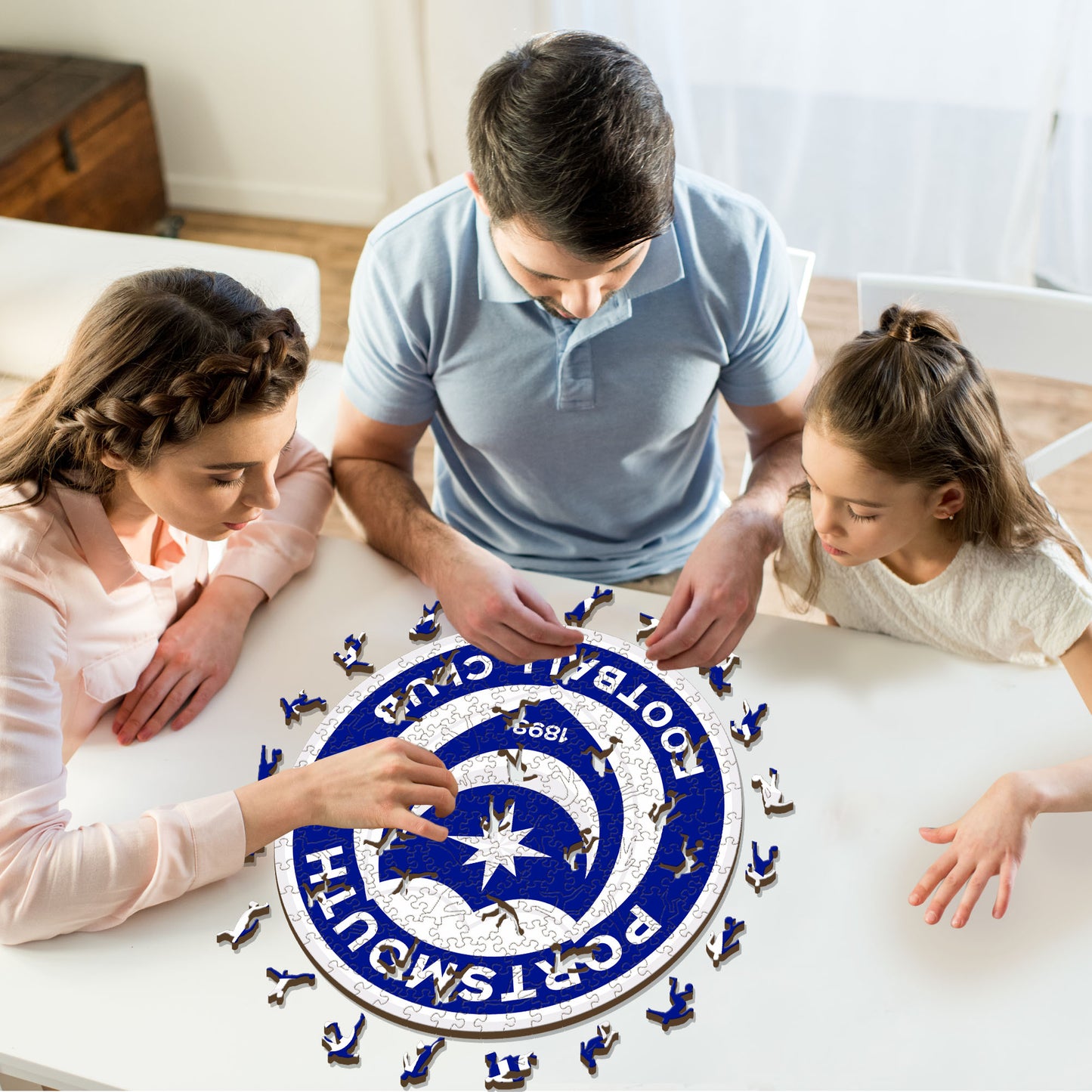 Portsmouth FC® Logo - Wooden Puzzle