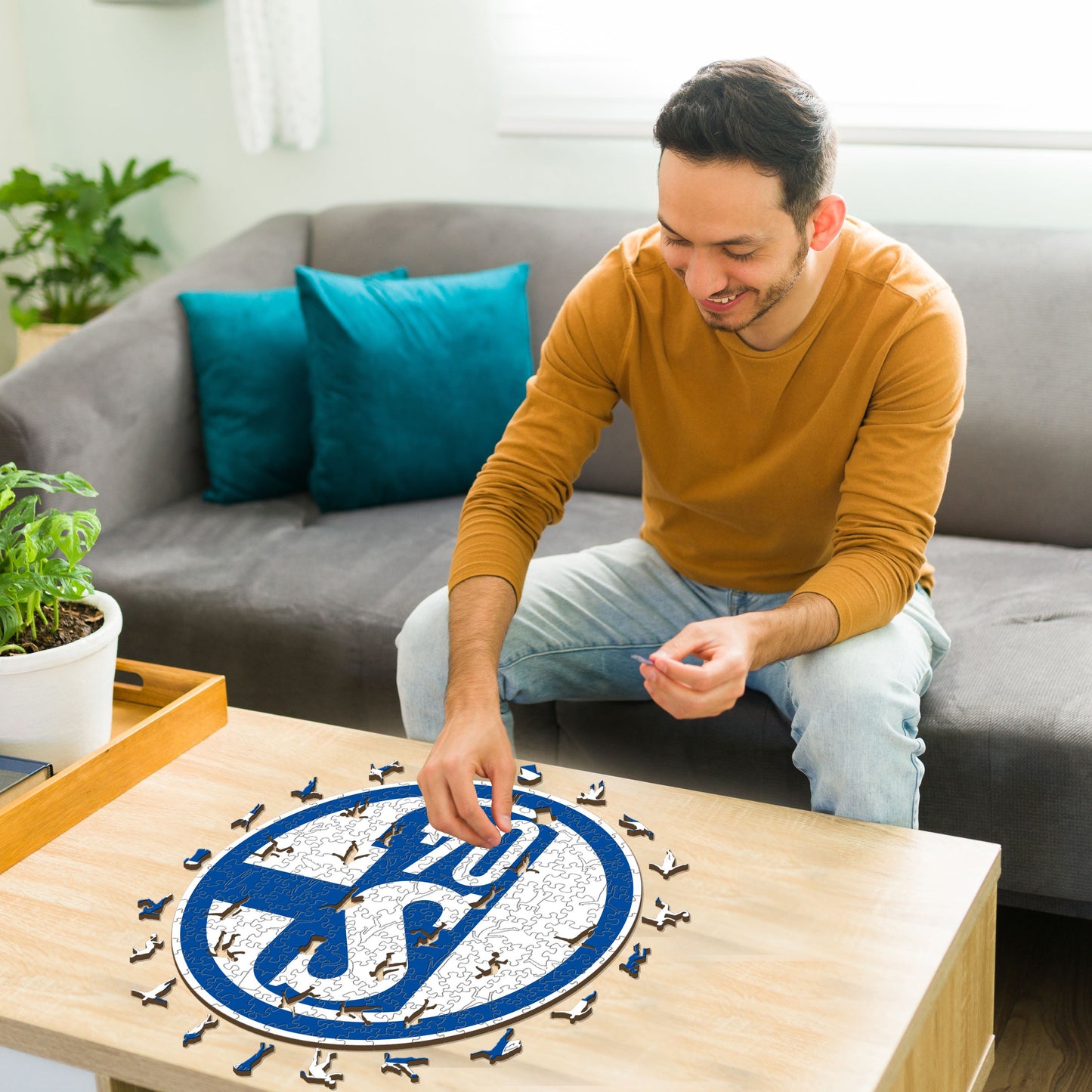 FC Schalke 04® Logo - Wooden Puzzle