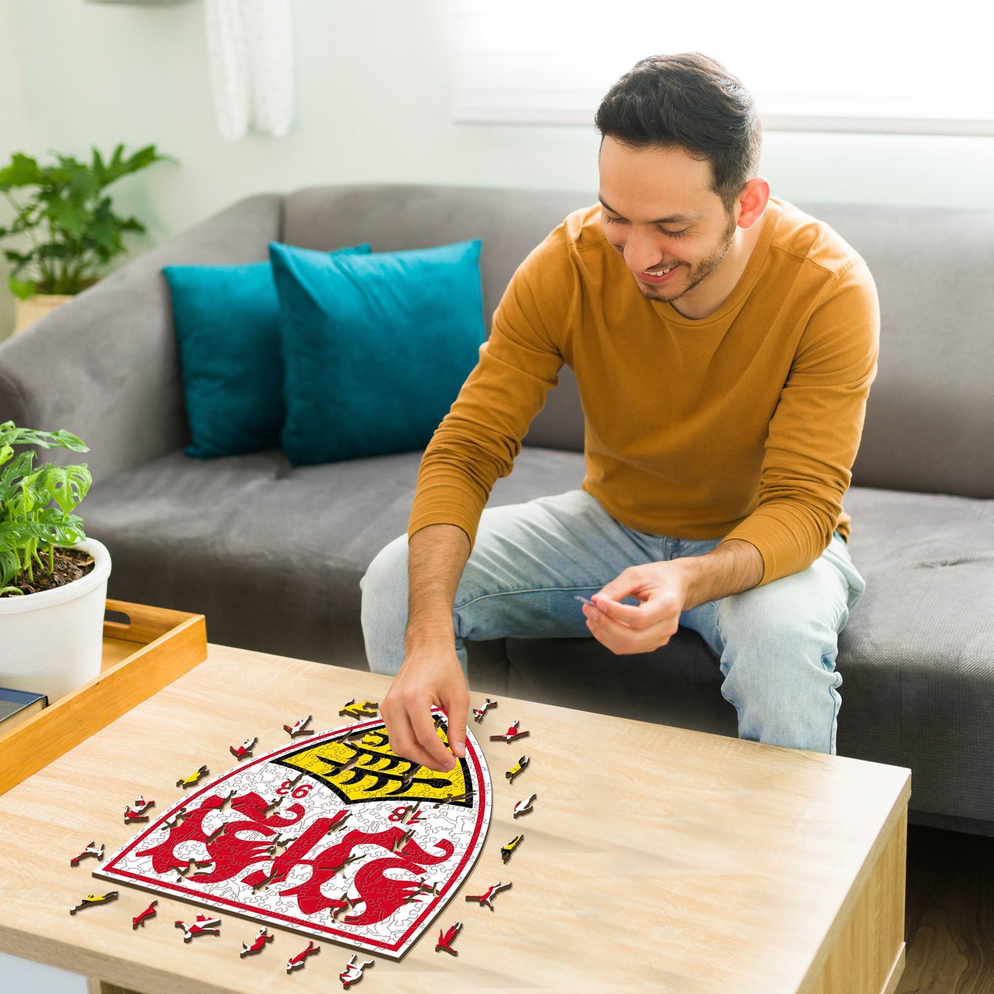 VfB Stuttgart® Logo - Wooden Puzzle